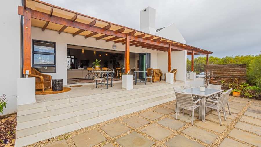 9 Bedroom Property for Sale in Long Acres Country Estate Western Cape